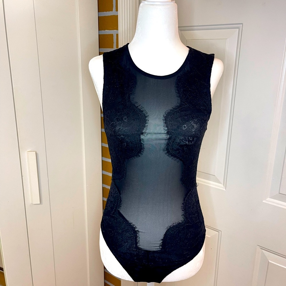 🖤S Windsor Bodysuit🖤